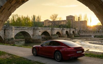 El sol vuelve… ¿está tu coche preparado? Ventajas del tintado de lunas en temporada alta