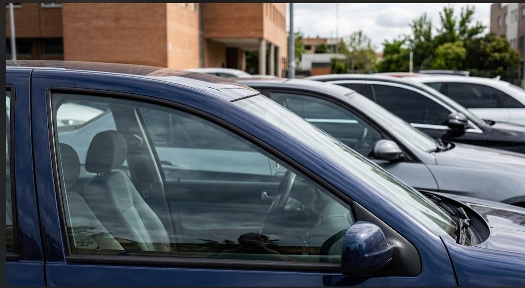 ¿Qué nivel de privacidad necesito realmente? Cómo elegir el tintado según el uso del coche