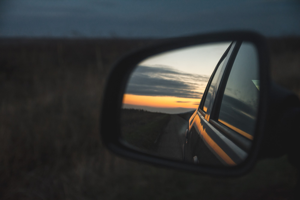 ¿Hay que desmontar las puertas para tintar las lunas? Qué se toca realmente en tu coche